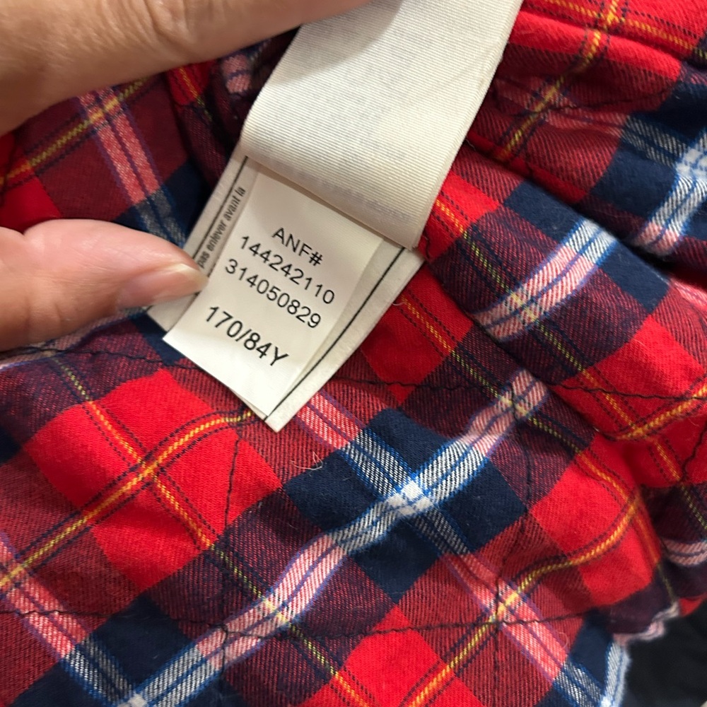 Abercrombie & Fitch down filled toggle front vest with fur hood - Picture 7 of 12